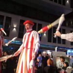 stilt walking juggling trio